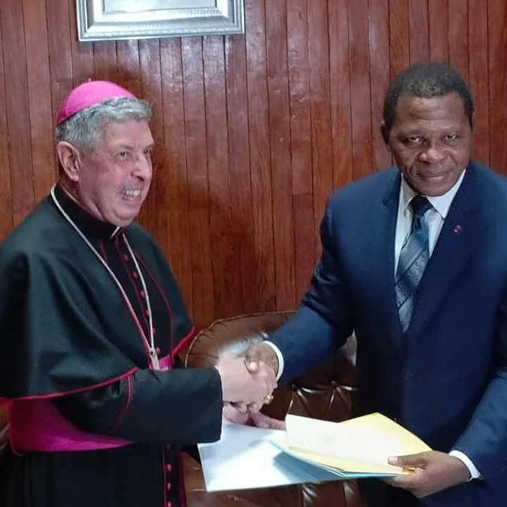 Audience de Paul Atanga Nji avec le Nonce Apostolique du Cameroun : Un Message du Vatican